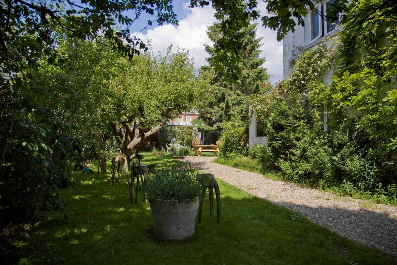Achter Het Witte Huis Utrecht Exterior photo